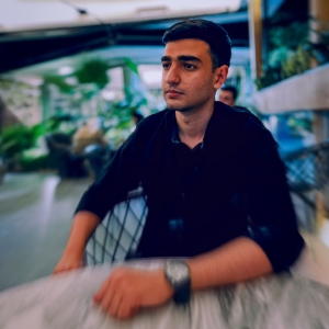 Ali Derakhshan